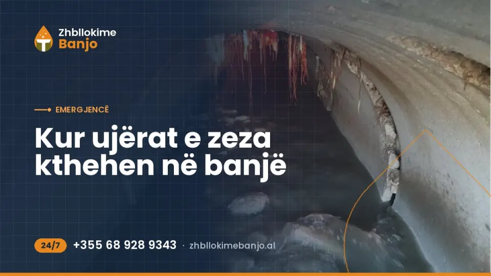 Brendësia e një tubi kanalizimi me ujëra të zeza që nuk rrjedhin lirshëm